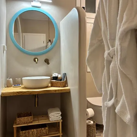 Cycladic Vorea * Chora