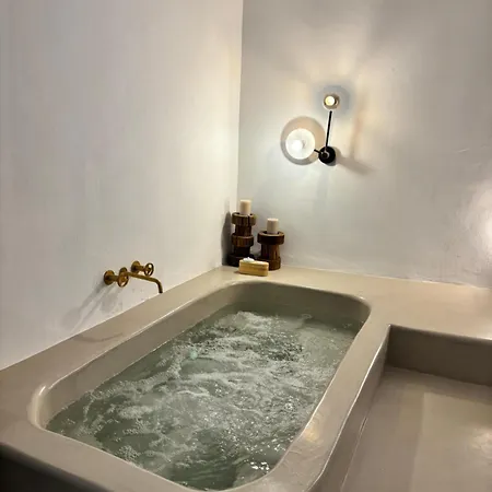 Cycladic Vorea Chora