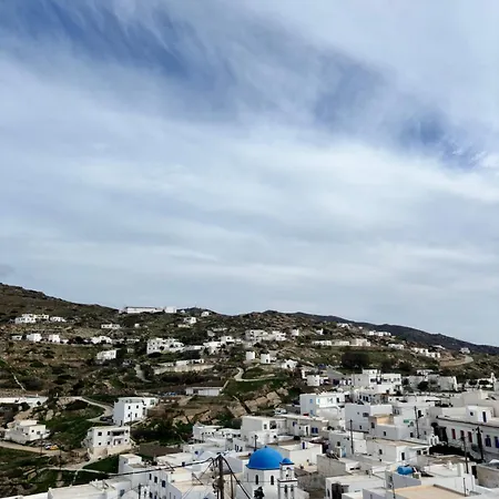 Cycladic Vorea * Chora