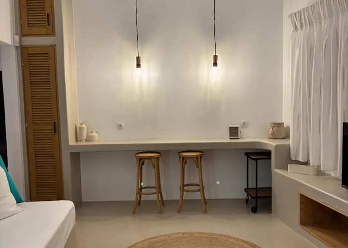 Cycladic Vorea * Ios